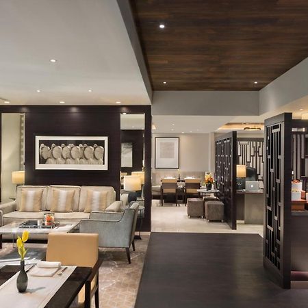 Aspen Chalets By Kempinski Hotel Mall Of The Emirates Dubai Buitenkant foto