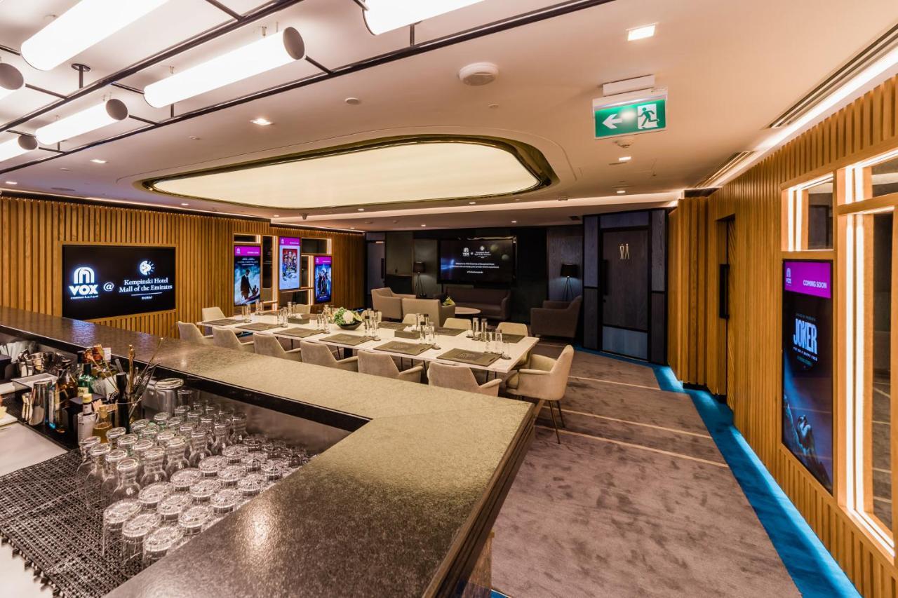 Aspen Chalets By Kempinski Hotel Mall Of The Emirates Dubai Buitenkant foto